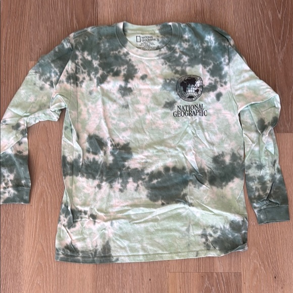 National Geographic Tie-Dye Long Sleeve Shirt - Picture 1 of 3
